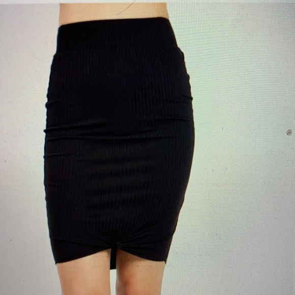 Jackson Rowe tulip skirt - Picture 4 of 5